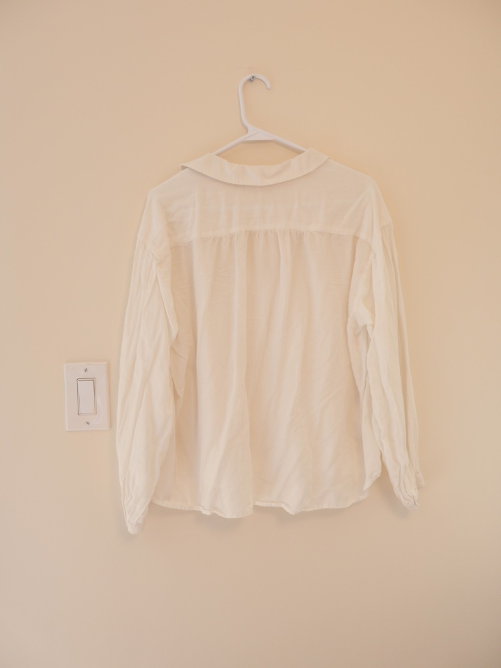 Uniqlo Prairie Peasant Blouse Top White Long Sleeve Button Up Flowy Ren Faire XS - Picture 2 of 7